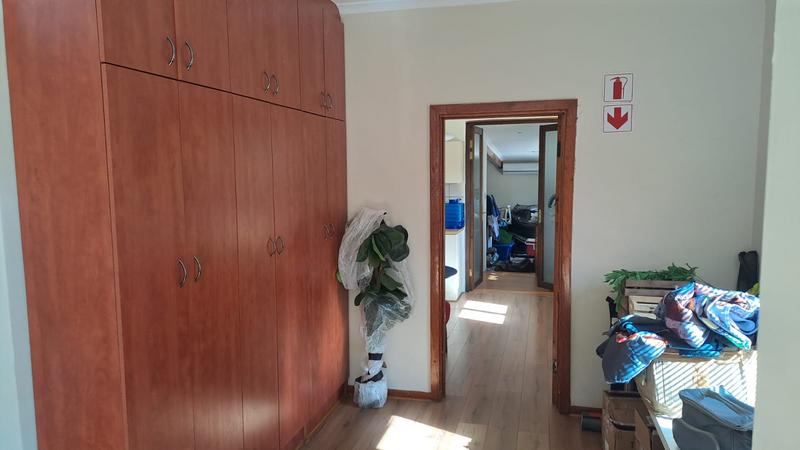 To Let commercial Property for Rent in Newton Park Eastern Cape